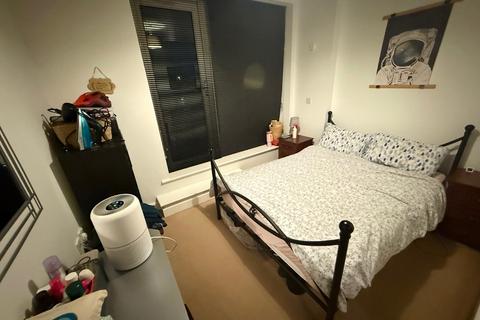 1 bedroom flat to rent, High Street, Southampton SO14