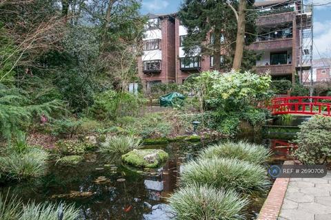 2 bedroom flat to rent, The Oasis, Poole, BH13
