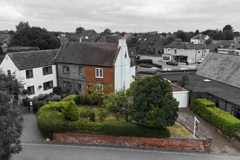3 bedroom cottage for sale, Hawthorn Road, Stafford ST19