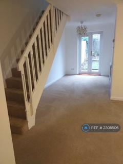 3 bedroom terraced house to rent, Willow Tree Glade, Calcot, Reading, RG31