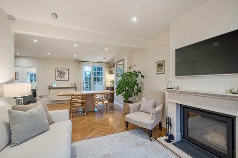 undefined, Hampstead Garden Suburb NW11