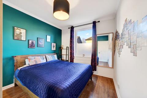 2 bedroom flat for sale, Carrick Knowe Drive, Edinburgh EH12