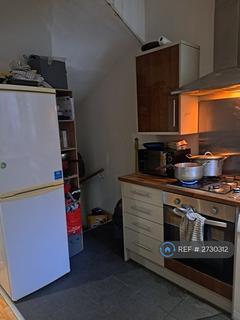 1 bedroom in a house share to rent, Village Terrace, Leeds, LS4