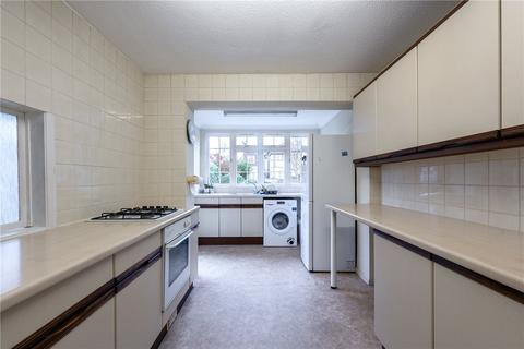 undefined, Parkway, Weybridge, Surrey, KT13