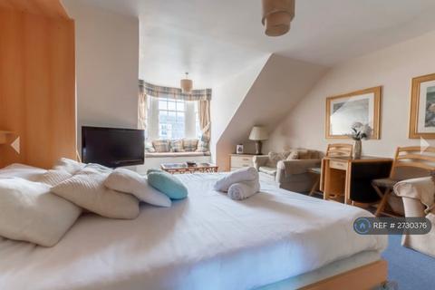 1 bedroom flat to rent, Rose Street, Edinburgh, EH2