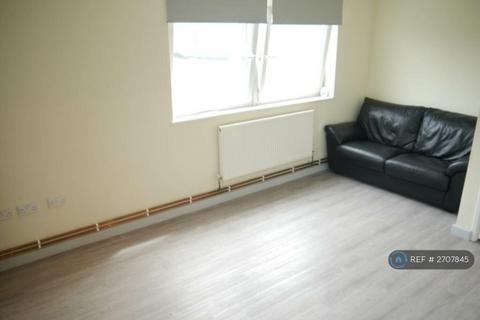 undefined, Broomfield Court, Hatfield, AL10