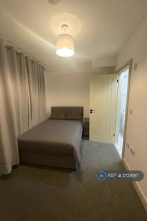 1 bedroom in a house share to rent, Upper Luton Road, Chatham, ME5