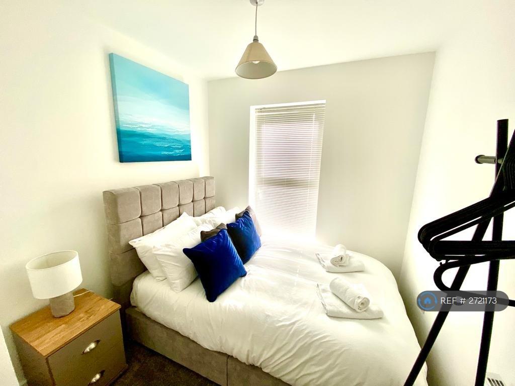 2nd Bedroom