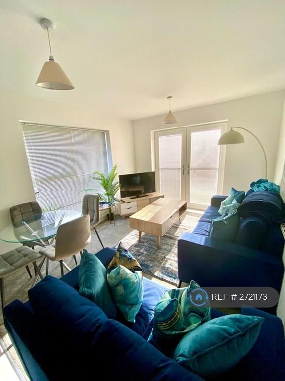 Living Room / Diner