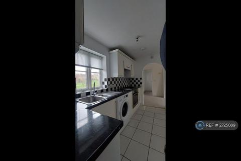 2 bedroom penthouse to rent, Farnborough Drive, Daventry, NN11