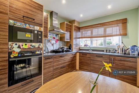 undefined, North Street, Doncaster, DN4