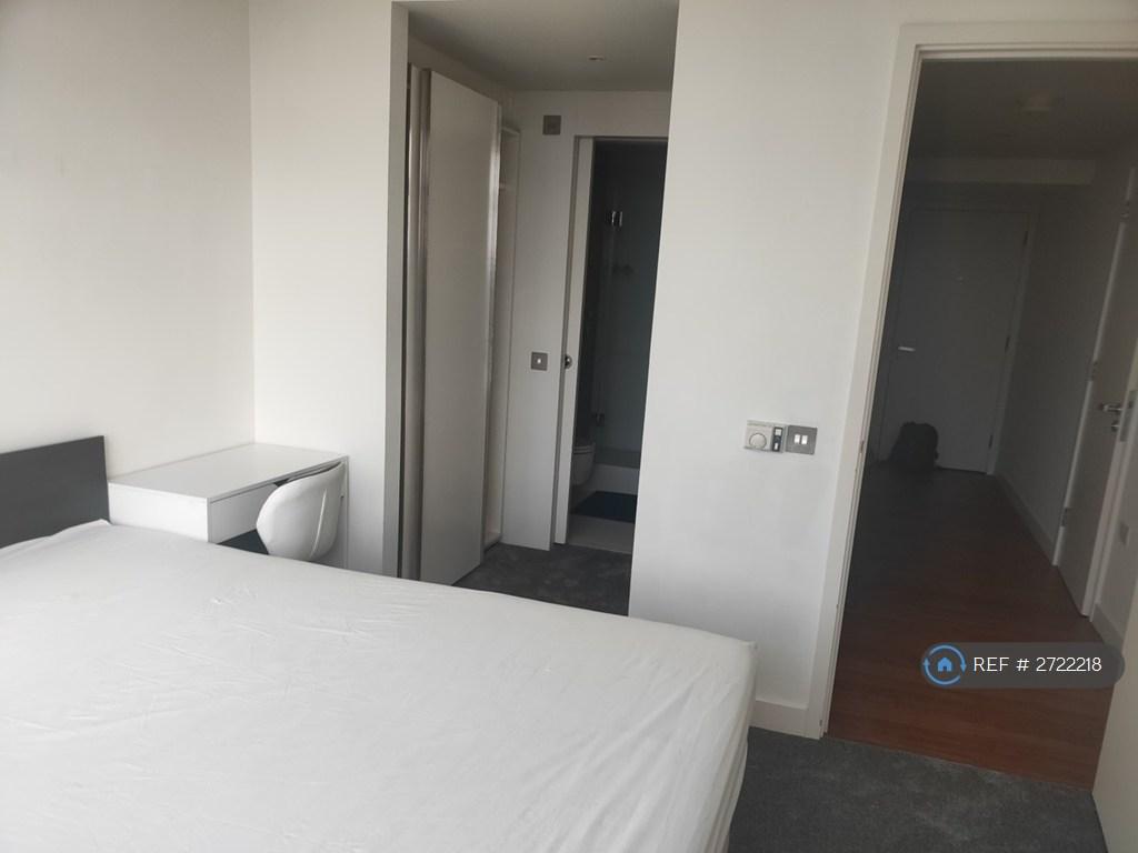 Ensuite Bedroom