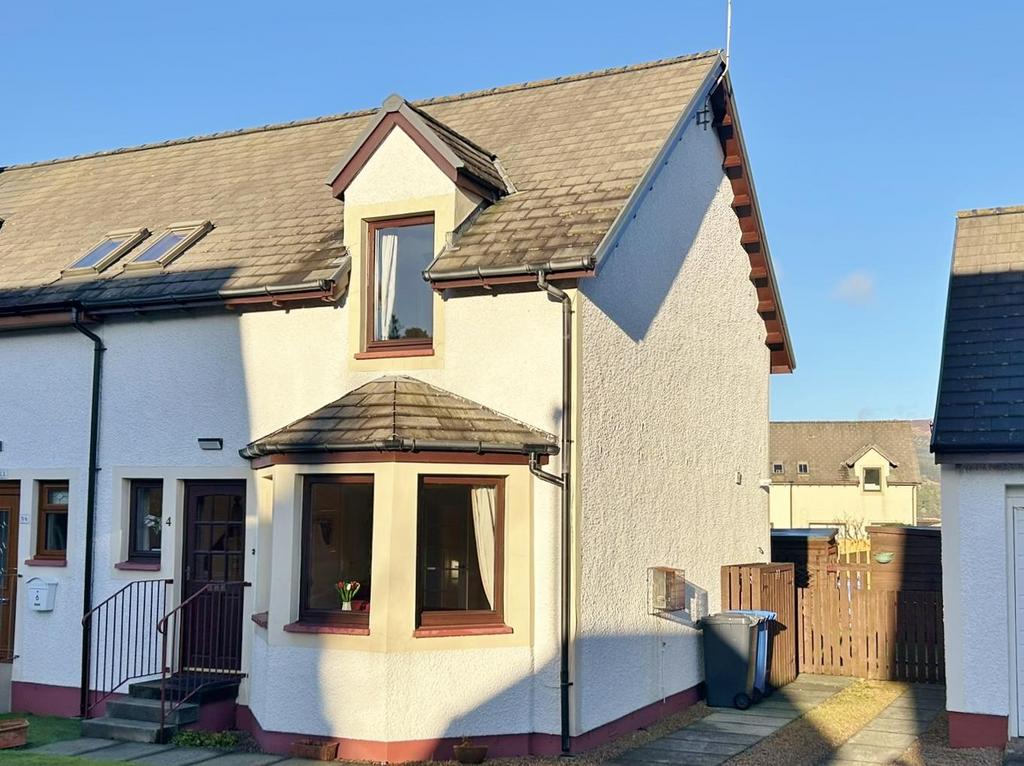 4 Cora  Linn Court