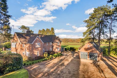 4 bedroom detached house for sale, Etching Hill Road Rugeley, Staffordshire, WS15 2LW