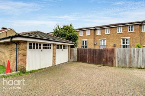 undefined, Bridgeside Mews, Maidstone
