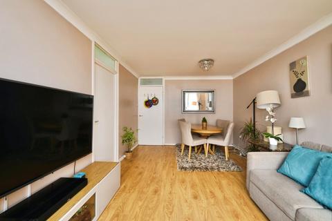 1 bedroom apartment for sale, Old Road, Enfield EN3