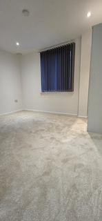 2 bedroom apartment to rent, 1 Buckingham Gardens, Slough, SL1