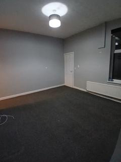 2 bedroom terraced house to rent, Albion Street , Radcliffe M26