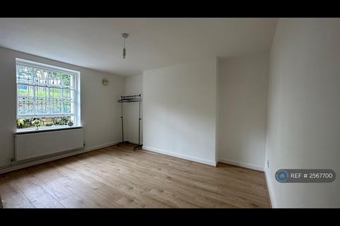 undefined, London Road, Cheltenham, GL52