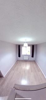 2 bedroom flat to rent, WD24 5GS