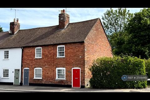 2 bedroom end of terrace house to rent, London Road, Marlborough, SN8