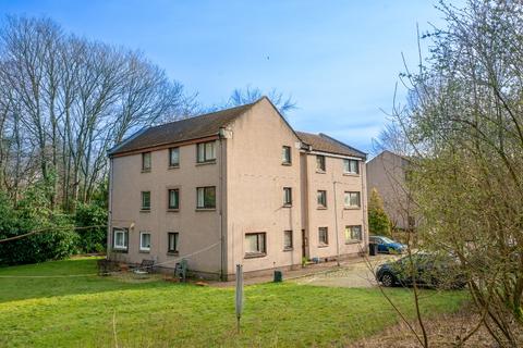 2 bedroom flat to rent, Mill Court, Woodside, Aberdeen, AB24