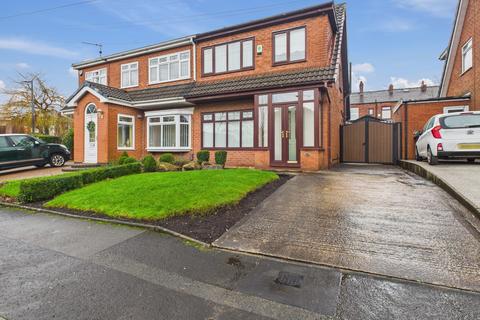 undefined, Silver Close, Dukinfield, SK16 4XD