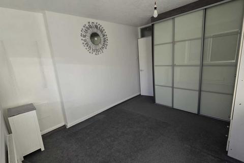 undefined, Croydon CR2