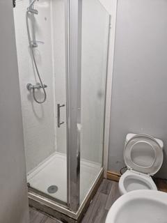 2 bedroom terraced house to rent, SALFORD M6
