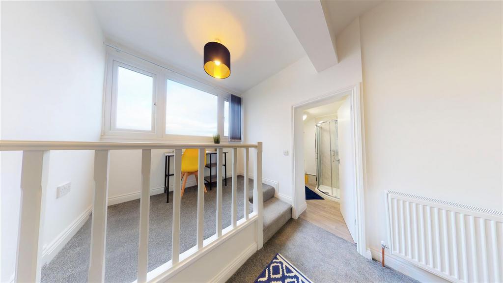 61-Kirkgate-Room-6-11152021 102409.jpg