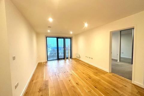 2 bedroom apartment to rent, Axium, 40 Windmill Street, B1