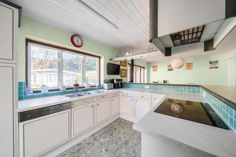 undefined, Moulsford-on-thames,  Oxfordshire,  OX10