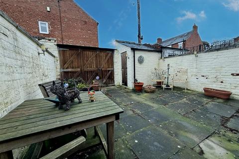 3 bedroom terraced house for sale, Willow Road, Darlington