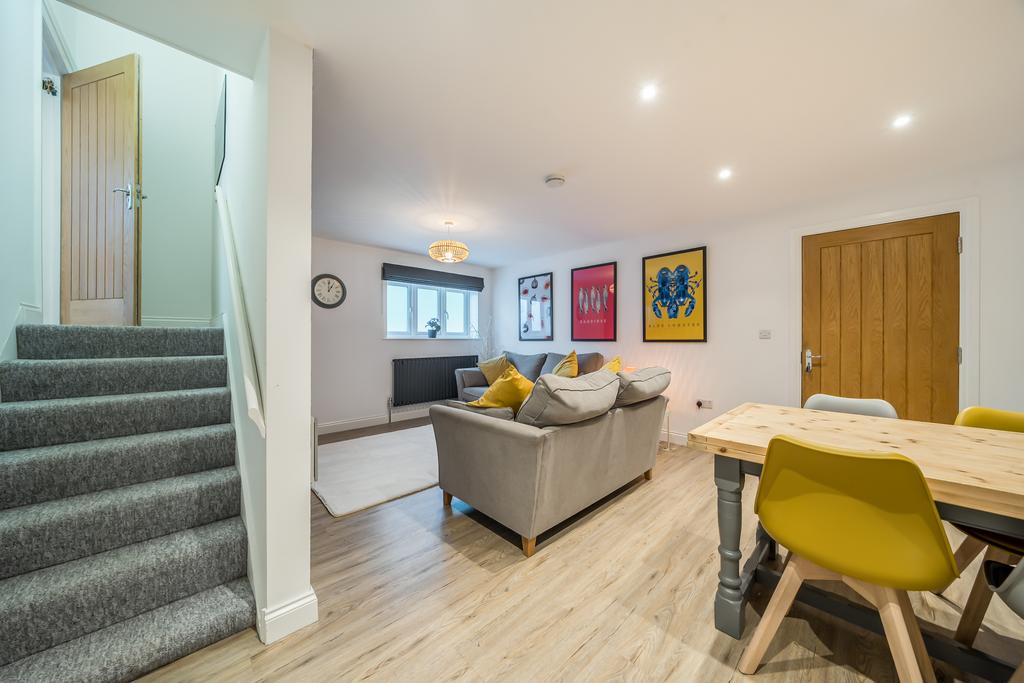 Sitting / Family Room