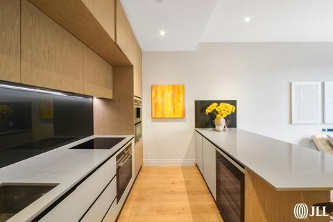 3 bedroom flat for sale, Riverlight Quay London SW11