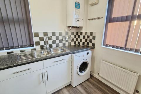 2 bedroom apartment for sale, Selwyn Road, Burntwood, WS7 9QW
