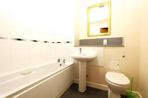 undefined, Aspect 14, Elmwood Lane, Leeds