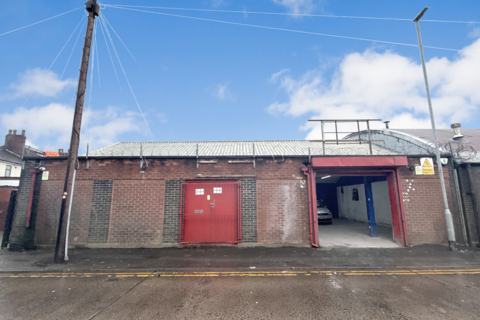 Workshop & retail space to rent - West View, Preston PR1