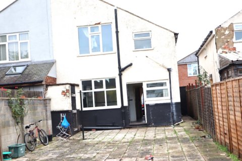undefined, Edgehill Road, Leicester LE4