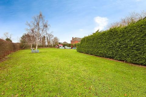 undefined, Lincoln Road, Market Rasen LN8