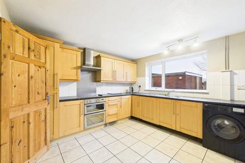3 bedroom semi-detached house for sale, Oriel Close, Worcester, Worcestershire, WR4