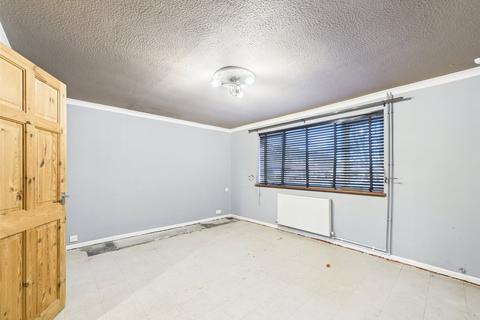 3 bedroom semi-detached house for sale, Oriel Close, Worcester, Worcestershire, WR4