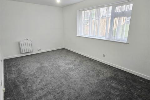 undefined, Castle Meadows, Launceston