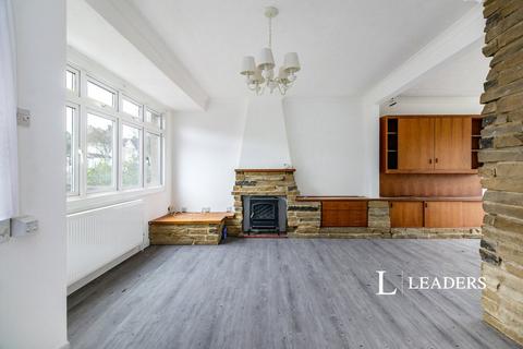 undefined, Paget Avenue, Sutton, SM1