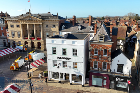 undefined, Market Place, Newark, NG24 1DU