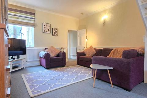 3 bedroom terraced house for sale, Melton Road, Syston, LE7
