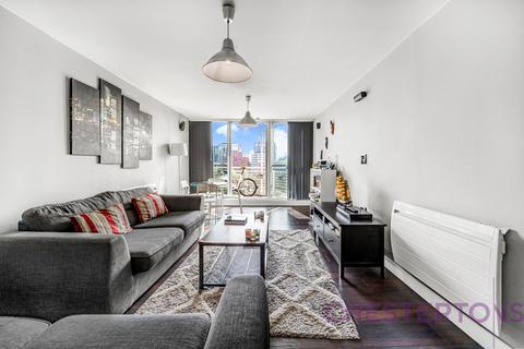 2 bedroom flat to rent, Switch House, 4 Blackwall Way, London