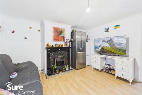 undefined, Raybarn Road, Hemel Hempstead, Hertfordshire, HP1 3LX