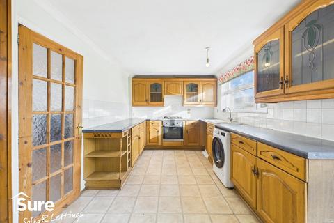 undefined, Raybarn Road, Hemel Hempstead, Hertfordshire, HP1 3LX