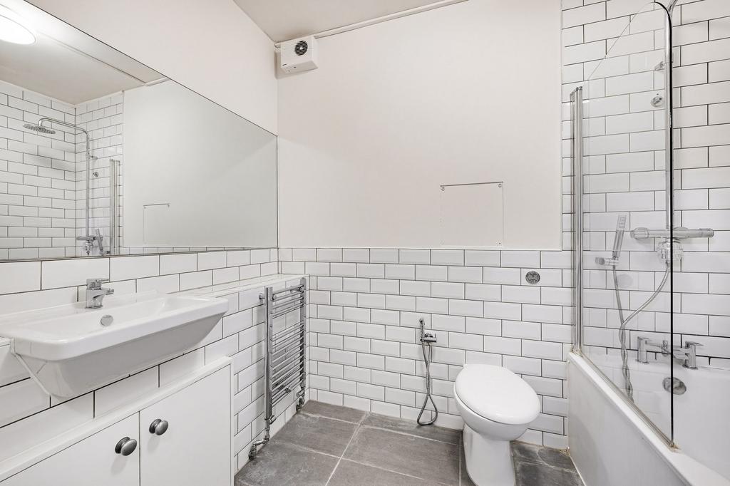 Bathroom 3